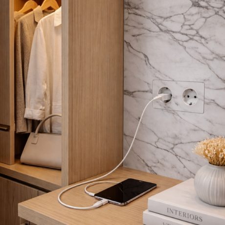 Priza ascunsa dubla alba EDPLIT – efect invizibil